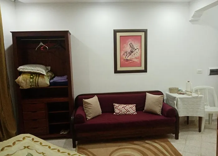 Studio A Carthage Yasmina